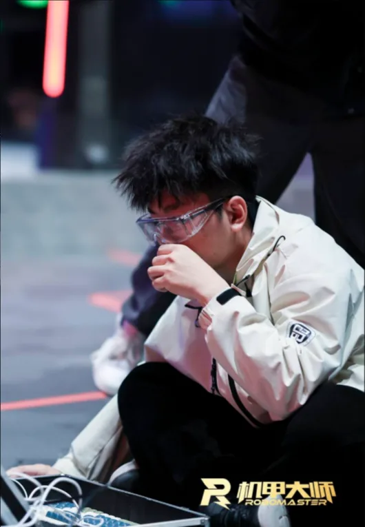 陈羿翔